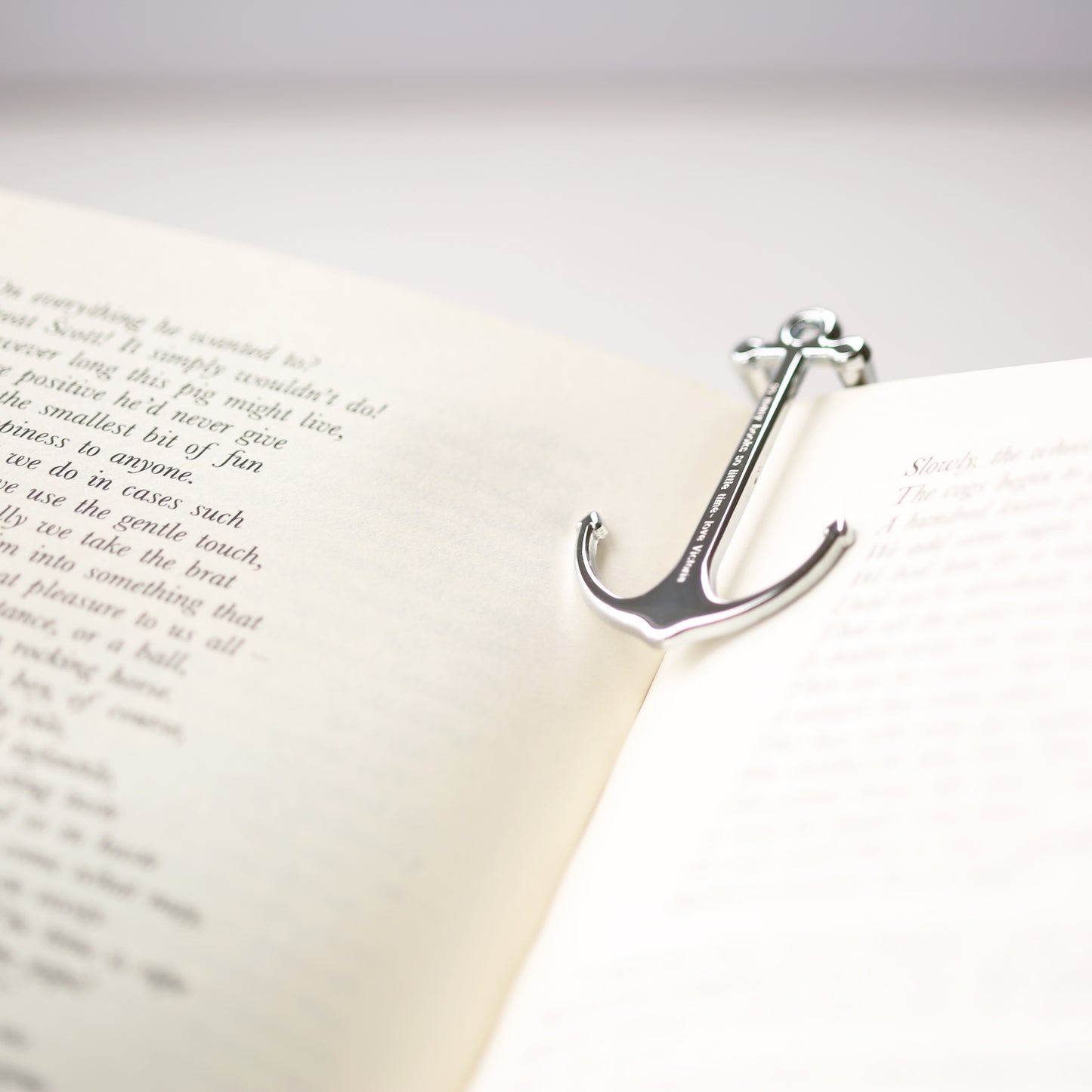 Book Anchor - Silver
