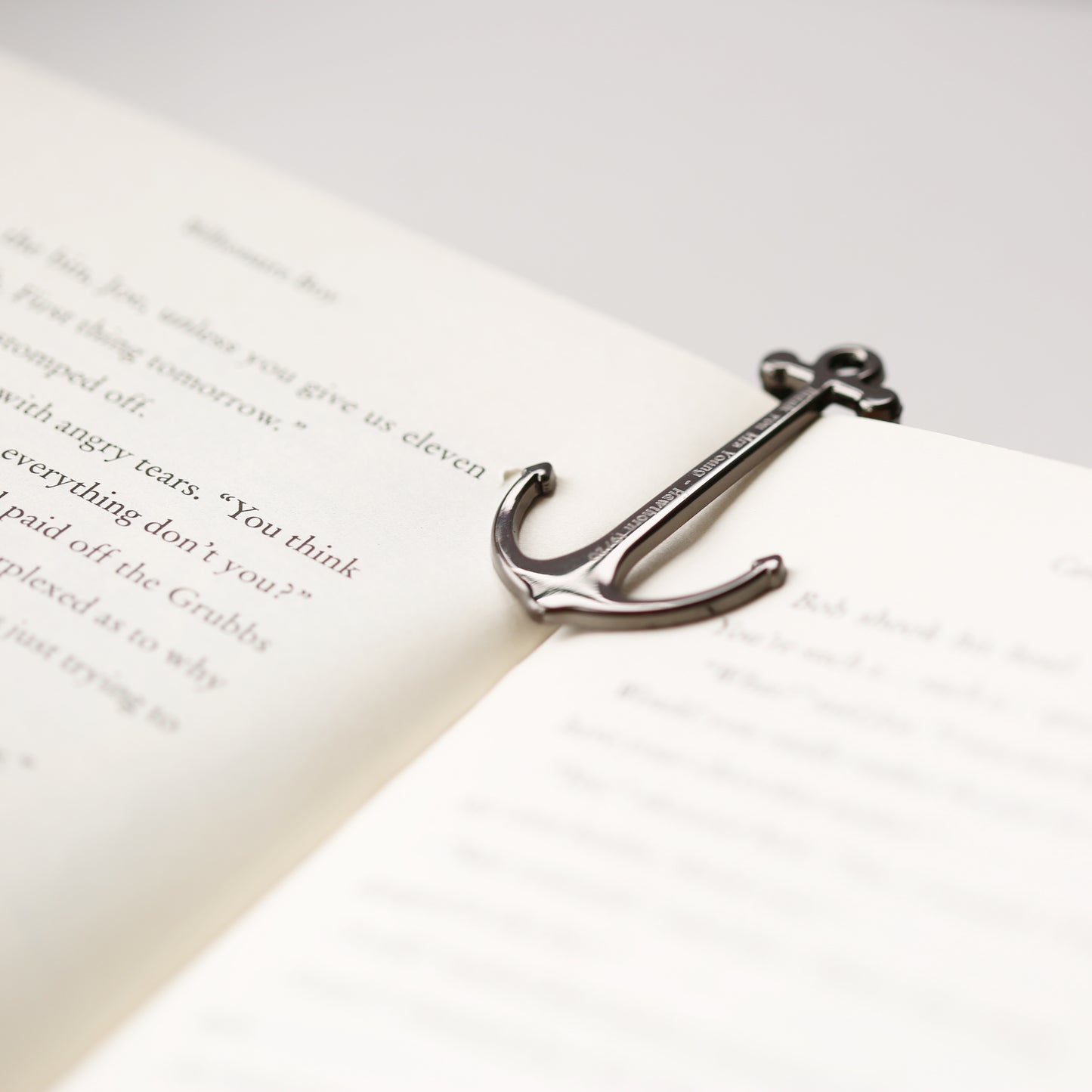 Book Anchor - Black