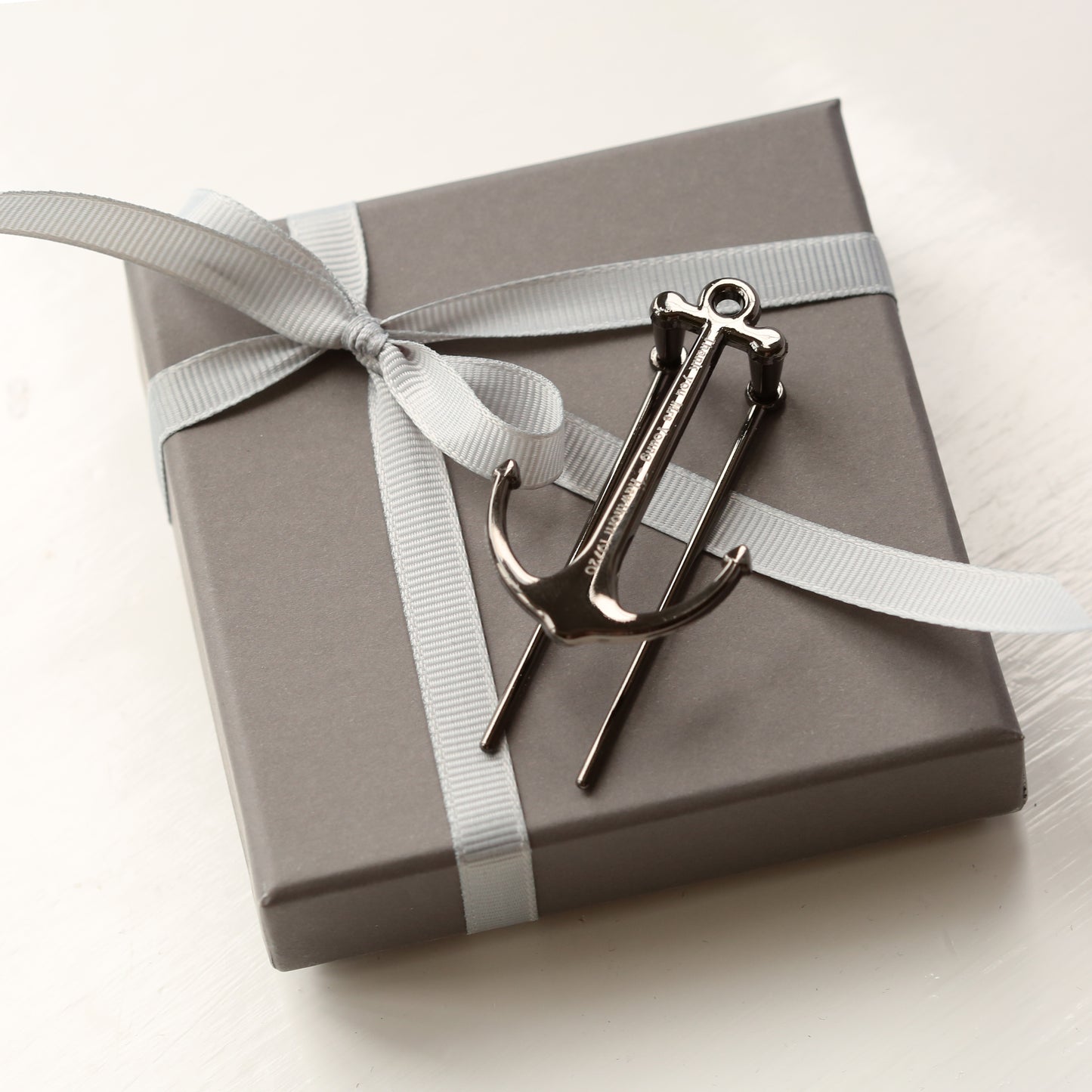 Book Anchor - Black