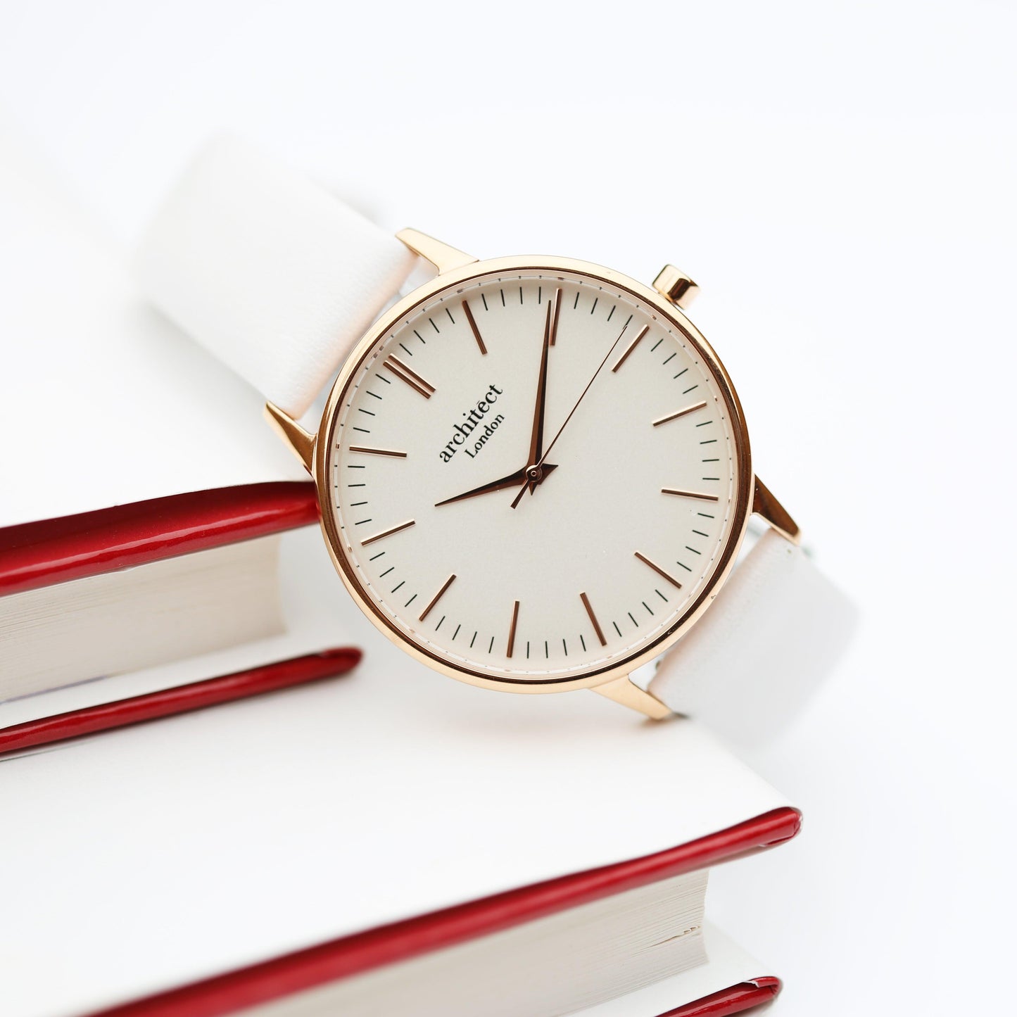 Ladies Architēct Blanc - Modern Font Engraving + White Strap - MJM OPERATION